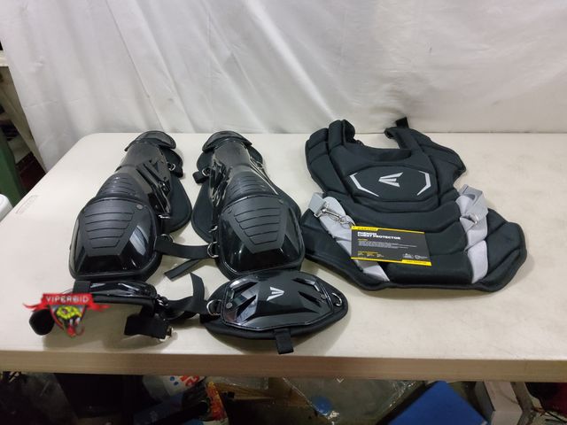 Lot 7-131459 - New! Easton Phenom baseball chest protector and leg guards. Size: Medium