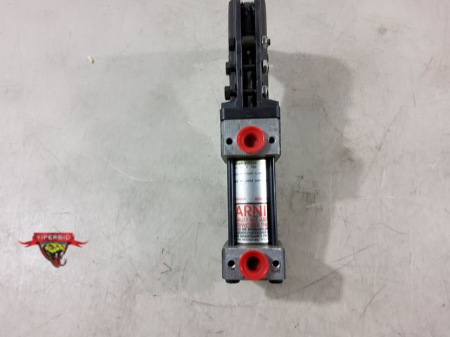 Lot 7-133992 - Norgren power clamp air gripper. #FU64A