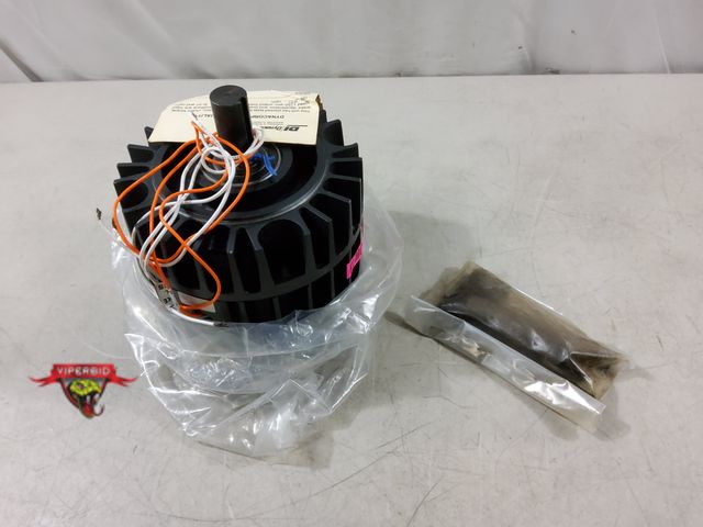 Lot 7-133105 - Dynacorp clutch. 90 Volts. #9005.