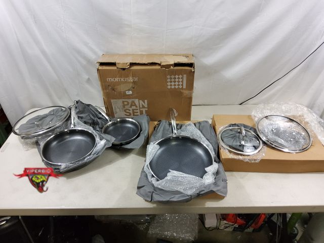 Lot 7-130680 - Retail value $99! Momostar MOMOSTAR Hybrid Nonstick 6-Piece Fry Pan Set. 8, 10, and 12" Pans with li...