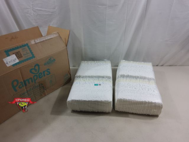 Lot 7-123446 - New! Box of 108 - Pampers Swaddlers. Size: 6 (35+ lb).