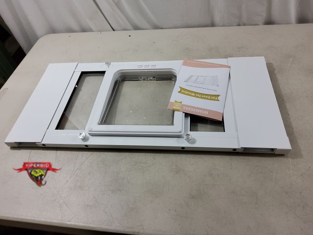 Lot 7-135657 - Homepedia Full-Size Cat Door for Window, H: 15.3", Fit 24"-28" Window.