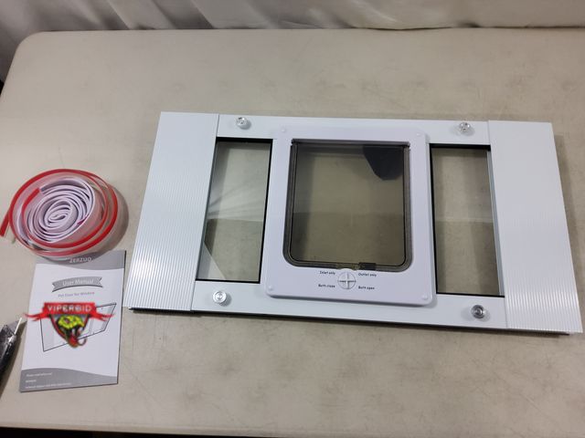 Lot 7-131682 - Zerzuo 23"-28" Pet door cat window.