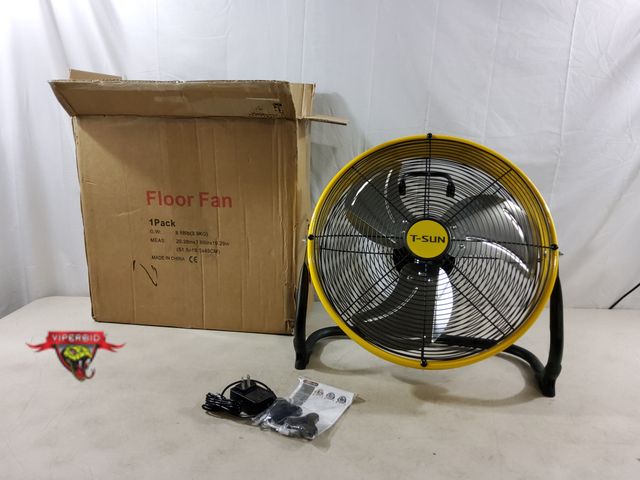 Lot 7-133970 - No battery included. T-Sun 12" Battery operated with AC Adapter and USB Output. 18-20V. Can be used ...