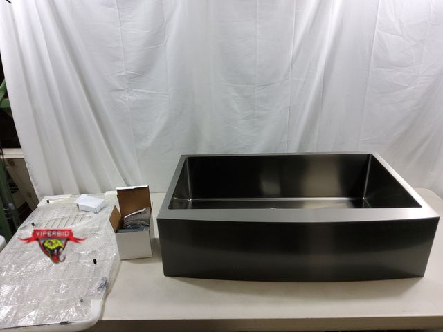 Lot 7-123638 - Hotis Home stainless steel sink. Black finish. 33" X 21" X 9". Part no, JZX010S-B.