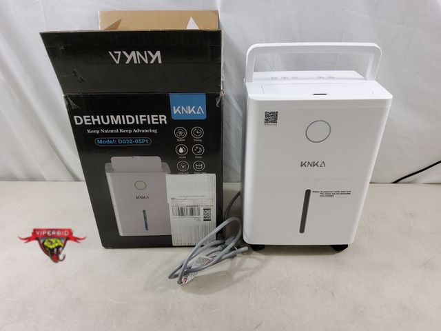 Lot 7-134245 - Knka D032-05PtA2/A1-D dehumidifier. Tested to power on.