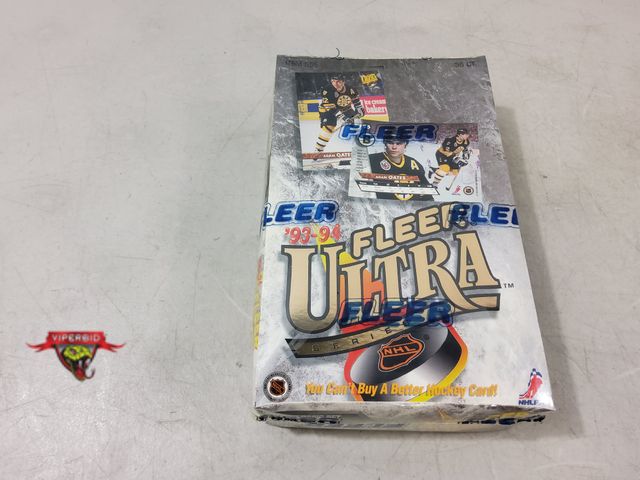 Lot 7-130718 - Sealed. Fleer Ultra '93-94 NHL Series 1 Hockey box. 36 packs.