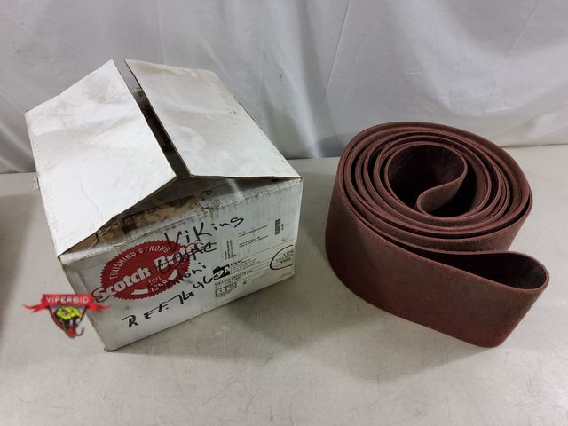 Lot 7-135899 - 3M Scotch-Brite Finishing belt FB. 6" X 328".  A/O Very Fine.