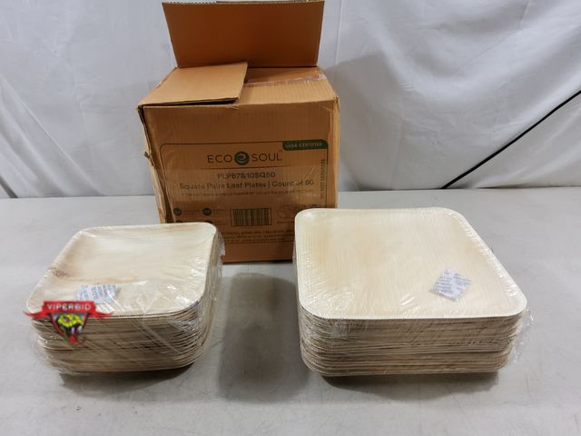Lot 7-134233 - (50) EcoSoul square palm leaf plates. Includes (25) 10" and (25) 7".