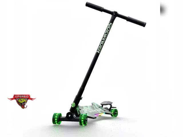Lot 7-131461 - Retail value $59! New! Melo Wheels Side Winder SL light-up quad scooter. Ages 5+. 140 lb. max weight...