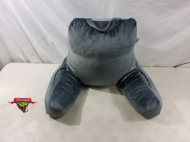 Lot 7-131021 - Ipynbap bed reading pillow.