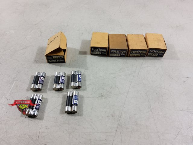 Lot 7-133559 - 5 Boxes of 5 - Fusetron fuses. FNA-30.