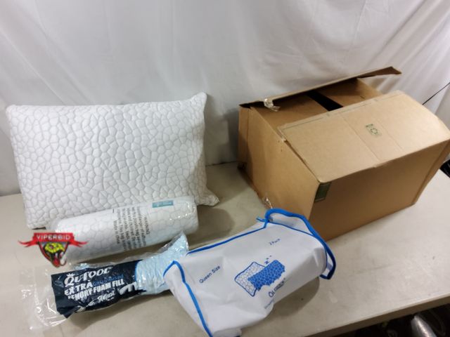 Lot 7-133867 - (2) Qutool cooling pillows. Queen size.