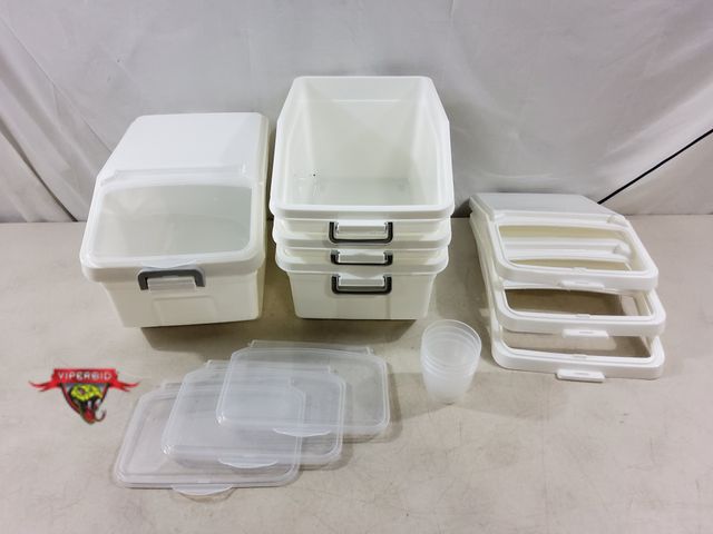 Lot 7-133834 - Set of 4 - Rolling plastic food containers. 9-1/8" X 14" X 9"H.