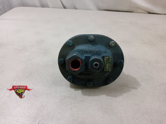 Lot 7-130135 - Armstrong air gas vent trap. #21AR.