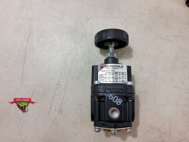 Lot 7-131522 - Fairchild regulator. #1033.