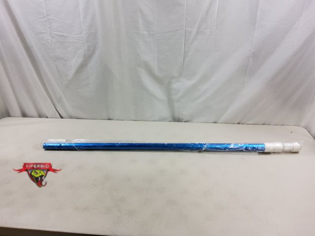 Lot 7-131365 - Telescoping pool pole.
