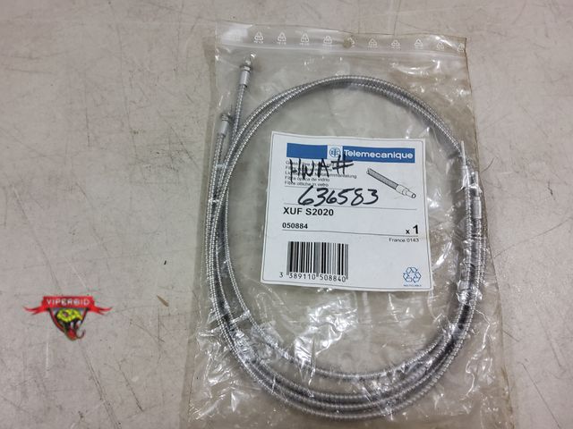 Lot 7-134190 - New! Telemecanique glass fibre optic light guide. #XUF S2020.
