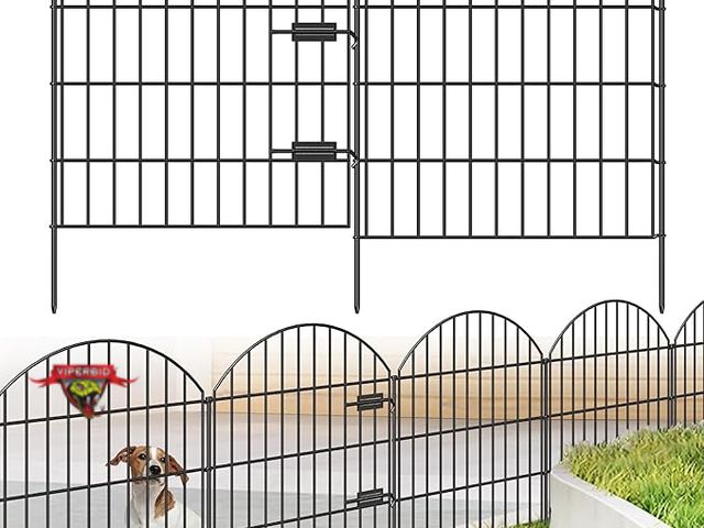 Lot 7-131254 - 4-Panel + Gate Forehogar metal garden fence. 28"Hx11.7ft (Gate+4Panels)