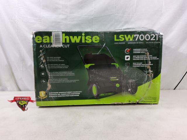 Lot 7-130946 - Earthwise walk behind lawn sweeper. Model LSW70021.