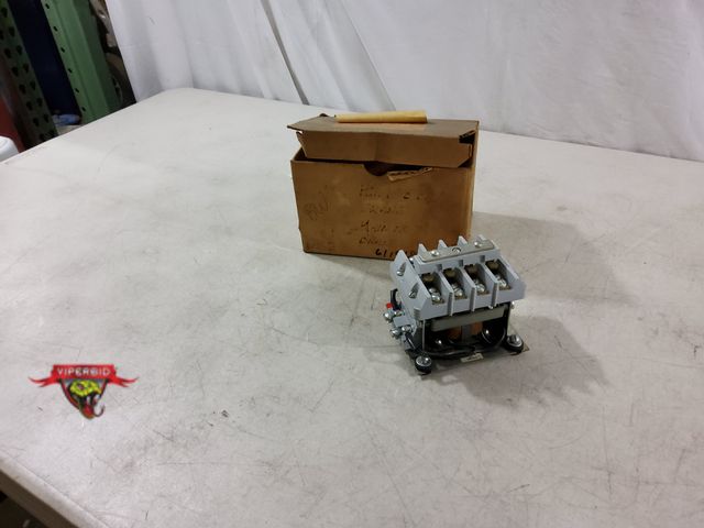 Lot 7-133993 - B/W Controls contactor. Type 14004-6. Coil volts 220 60