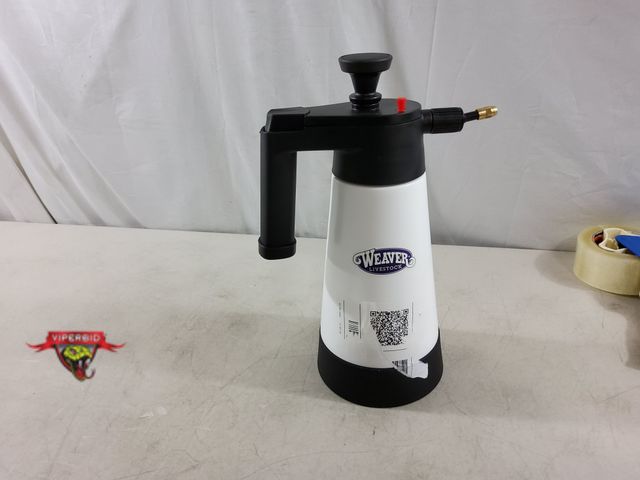 Lot 7-133511 - Weaver Livestock 1.5 L. pump sprayer.