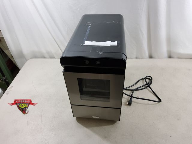 Lot 7-134977 - Counter Top Pellet Ice Maker. (10"W x 17"D x 17"T) Tested and Makes Ice