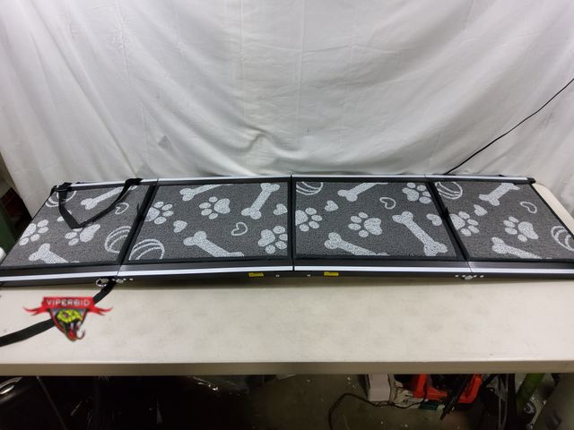 Lot 7-131151 - 68-1/2" Vehicle pet ramp. 19-5/8"W.