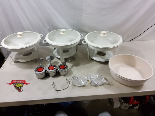 Lot 7-131757 - Set of 3 - Round Chafing dishes with lids and stands. Bowl diameter 13".