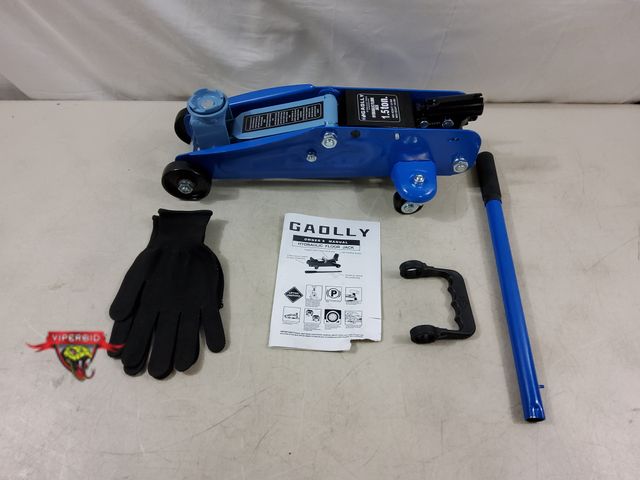Lot 7-131484 - Mini 1.5 Ton hydraulic jack. Tested - Works. Be sure to read instructions for use.