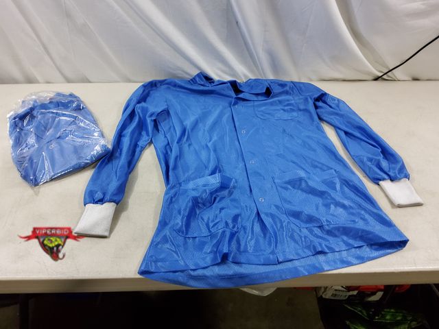 Lot 7-132641 - Retail value $59 each! New! (2) Worklon 3474 Lab Jackets with snaps. Work-Stat ESD-Safe Unisex, Cuff...