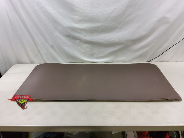 Lot 7-130089 - 48" X 20" Anti fatigue mat.