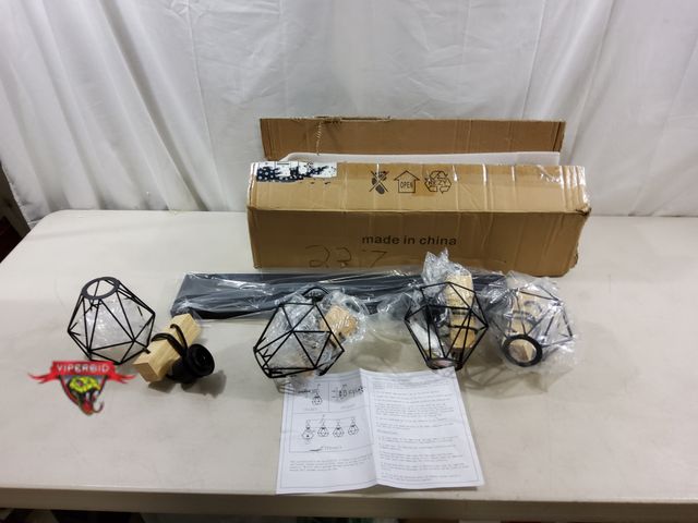Lot 7-123550 - 4-Light metal / wood light fixture. 26"L.