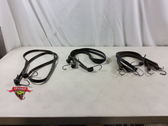 Lot 7-134764 - (7) Rubber bungee straps. Lengths overall (hook to hook) (4) are  27", (1) is 49", (1) is 51" &amp; ...