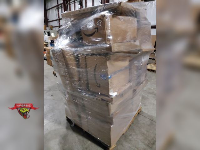 Lot 7-135910 - Customer return pallet. May include new, used, broken, or parts and repair items.