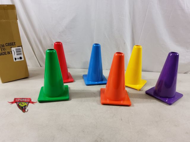 Lot 7-135594 - New! Set of 6 - High Visibility Flexible Vinyl Cones for Sports Training, Agility Drills, Field &amp...