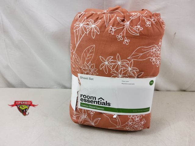 Lot 7-131633 - Cotton Blend Sateen king size sheet set.