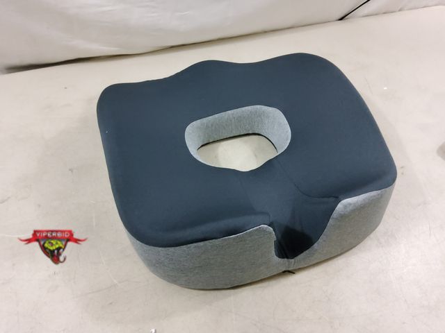 Lot 7-130808 - Anzhixiu Chair cushion.17" X 16" X 4".