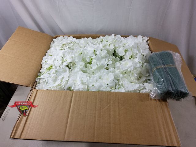 Lot 7-134879 - New! (400) Artificial flower stems. Approximately 8"H.