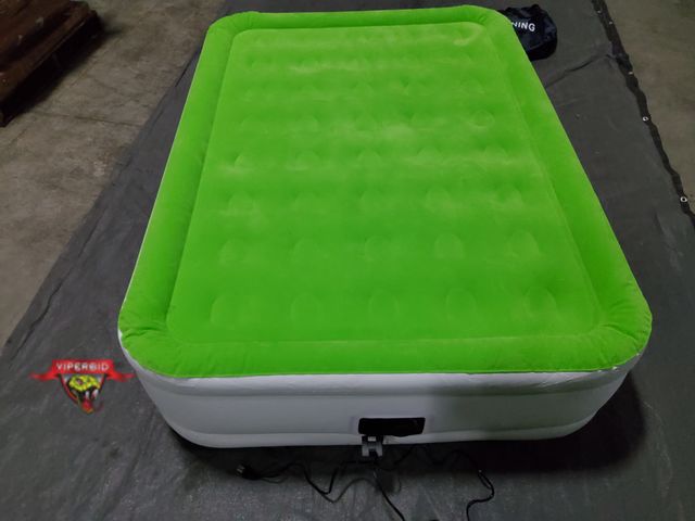Lot 7-135879 - 53" X 73" Inflatable air mattress with built-in pump.