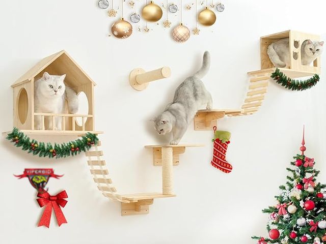 Lot 7-131514 - Looks new! Cat wall shelves with 2 scratching posts.