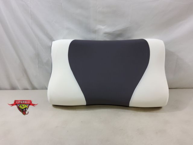 Lot 7-130607 - Moonouu Cloud Align Pillow, Ergonomic Zero-Pressure Soft Memory Foam Pillow for Neck Pain Relief.