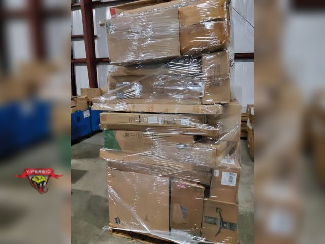 Lot 7-130475 - Customer return pallet. May include new, used, broken, or parts and repair items.