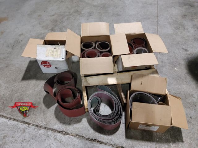 Lot 7-135924 - Lot of assorted 4" &amp; 6" Abrasive belts.