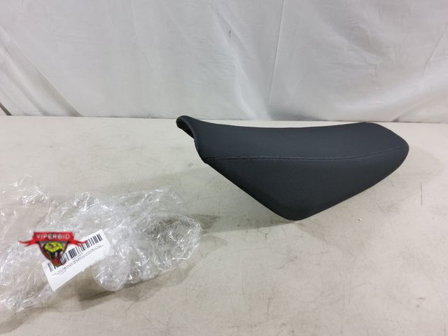 Lot 7-133769 - Foam bike seat for pit bikes.