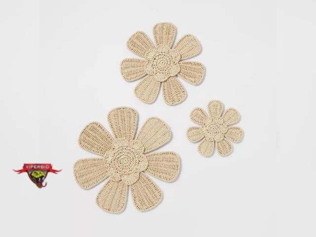 Lot 7-131662 - 3pc Woven Flower Wall Décor Set.