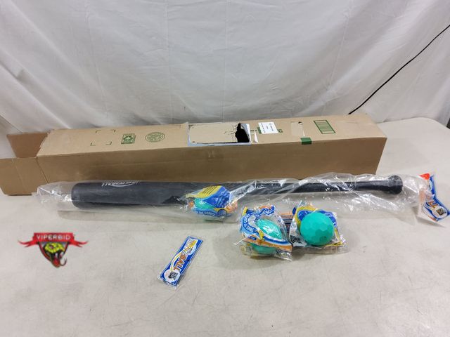 Lot 7-132897 - New! Blitz ball set.