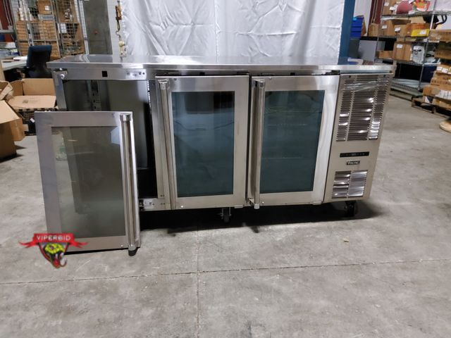 Lot 7-135951 - Viking Commercial VCBR572-SG01A 72" bar cooler with 19.74 cu ft capacity. Unit is scratched, dented,...