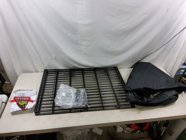 Lot 7-130754 - Metal 36" Pet playpen with cover.