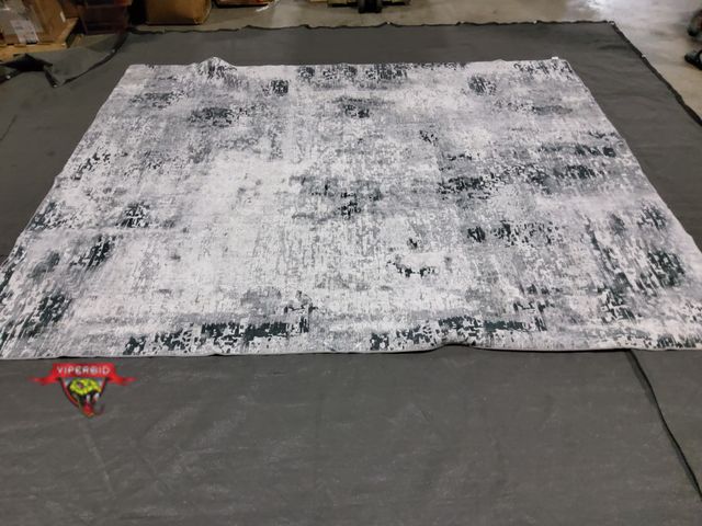 Lot 7-134435 - 8 ft. X 10 ft. Area rug.